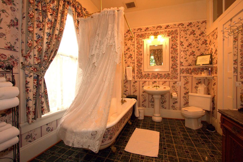 Lion And The Rose Victorian Guest House 波特蘭 外观 照片