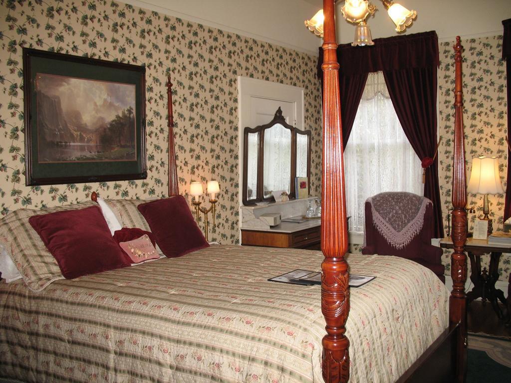 Lion And The Rose Victorian Guest House 波特蘭 外观 照片